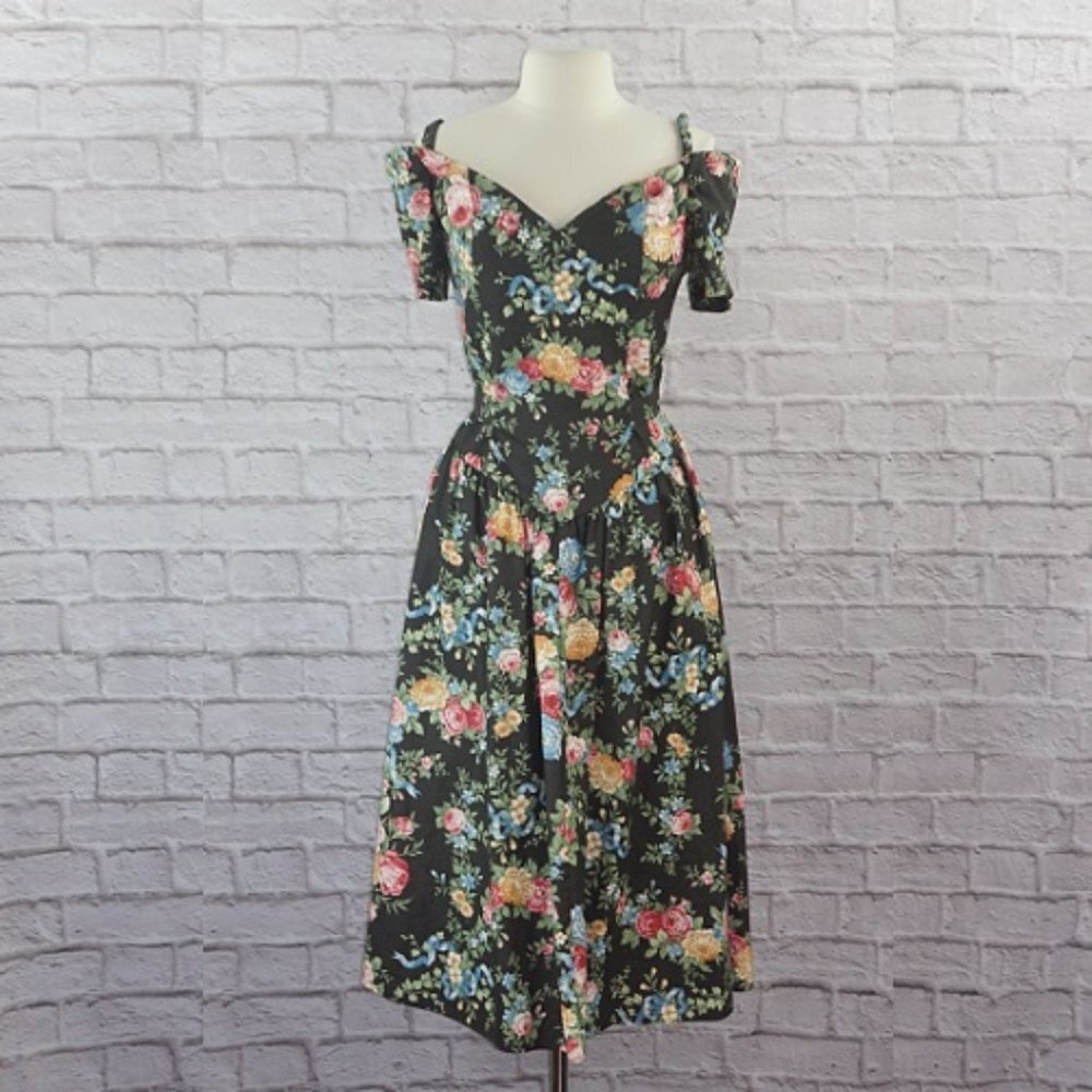 Vintage 80s Floral Cotton Garden Party Dress